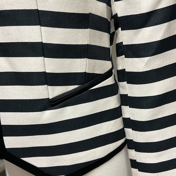 Striped jacket - Picture 3 of 15